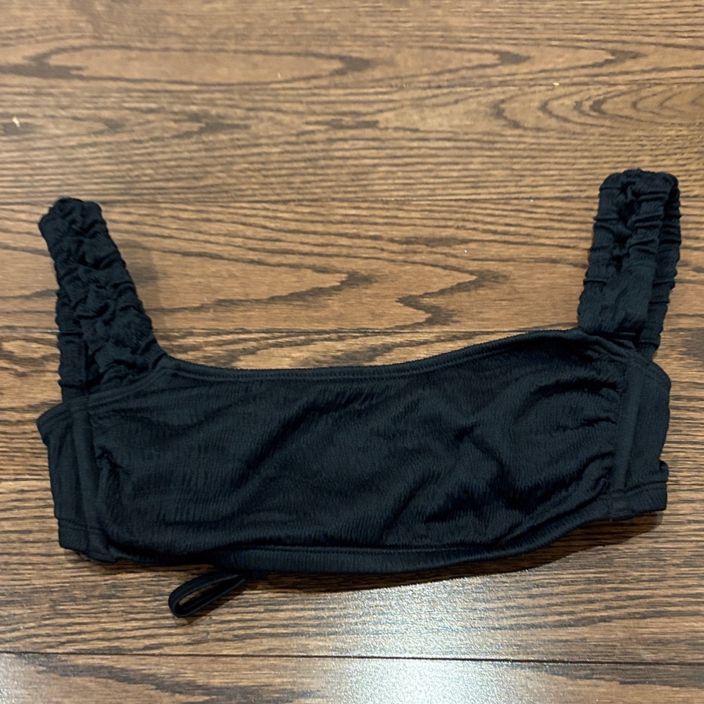 Women’s bathing suit top